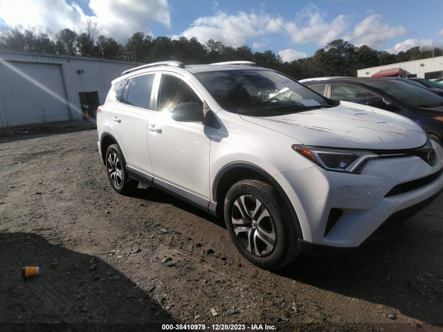 Toyota RAV4 LE 2018 JTMZFREV7JJ212288 Image 13