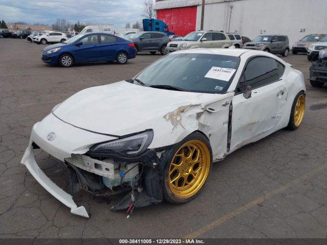 JF1ZNAA12F8704240 Scion FR-S