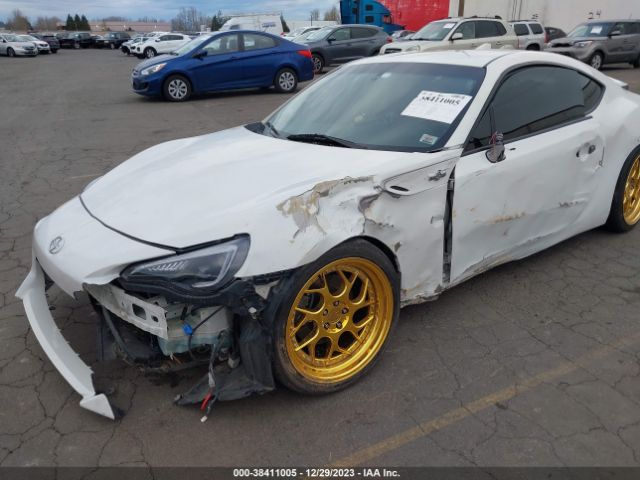 JF1ZNAA12F8704240 Scion FR-S