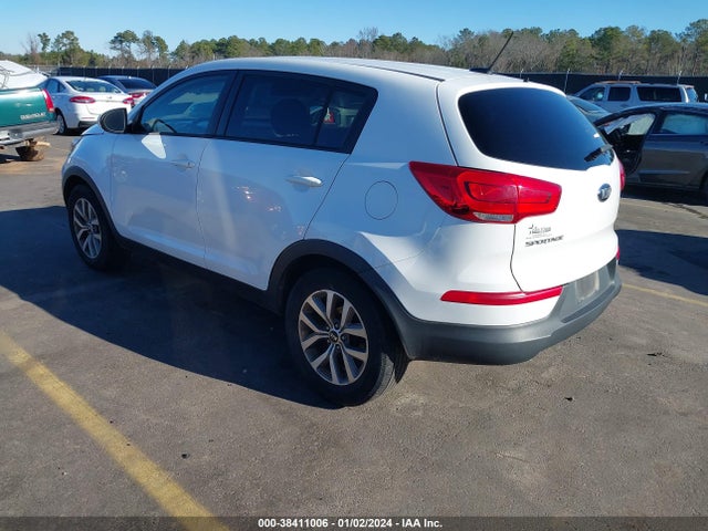 KIA Sportage Lx 2016 KNDPB3AC0G7873820 Image 3