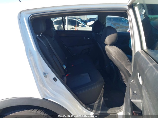 KIA Sportage Lx 2016 KNDPB3AC0G7873820 Image 8