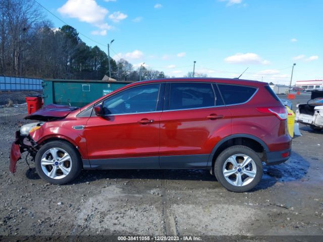 1FMCU0GX7EUC07422 Ford ESCAPE SE
