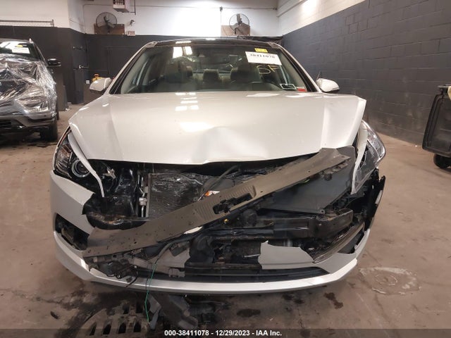 Hyundai Sonata Limited 2015 5NPE34AF7FH031149 Image 12