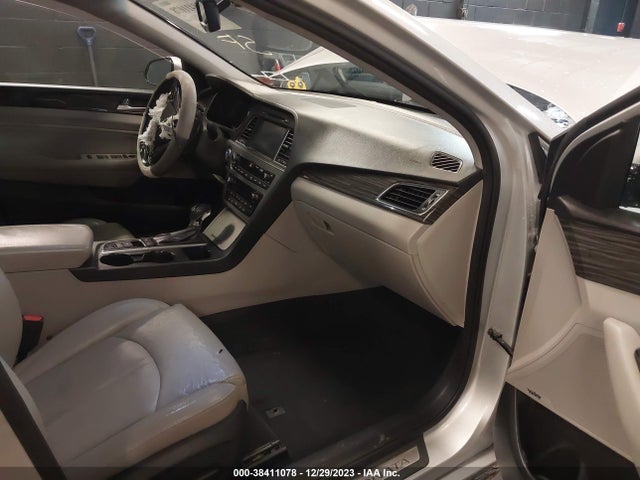 Hyundai Sonata Limited 2015 5NPE34AF7FH031149 Image 5