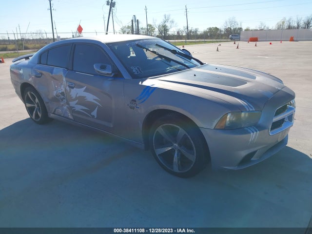 38411108 :رقم المزاد ، 2C3CDXCT7DH738268 vin ، 2013 Dodge Charger R/t مزاد بيع
