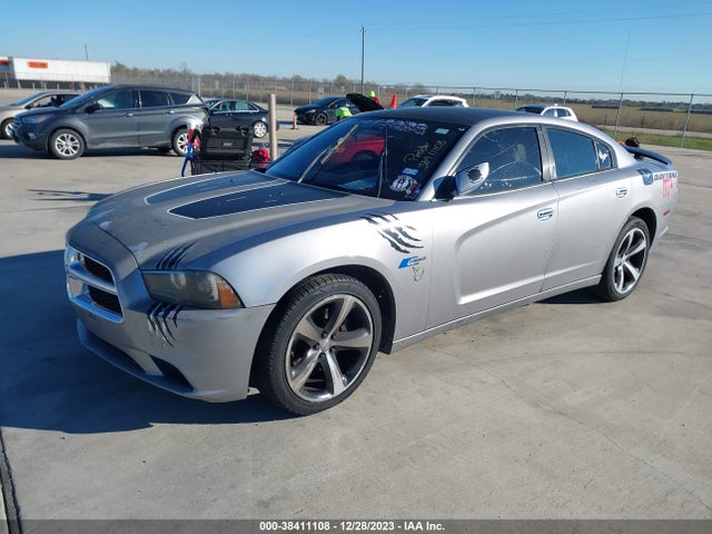 38411108 :رقم المزاد ، 2C3CDXCT7DH738268 vin ، 2013 Dodge Charger R/t مزاد بيع