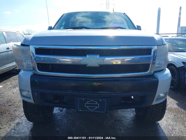 2007 CHEVROLET SILVERADO 1500 LTZ VIN: 2GCEK13M171647980