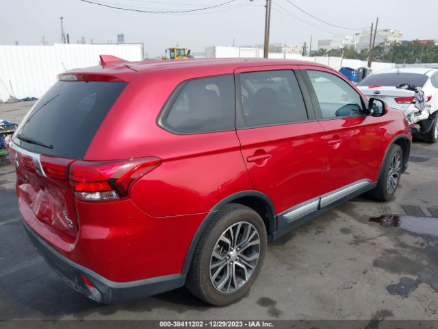 JA4AD3A30HZ028529 Mitsubishi Outlander Se