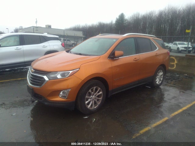 Chevrolet EQUINOX LT 2018 2GNAXSEV9J6272112 Image 2