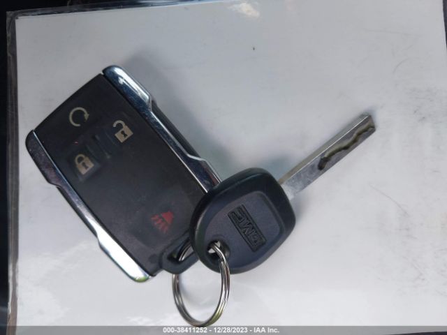 1GTP6EE17K1155881 GMC Canyon Denali