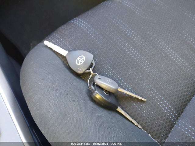 2011 TOYOTA COROLLA S VIN: 2T1BU4EE0BC735174