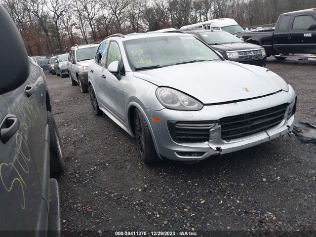 Porsche Cayenne Gts 2017 WP1AD2A24HLA80271 Image 12
