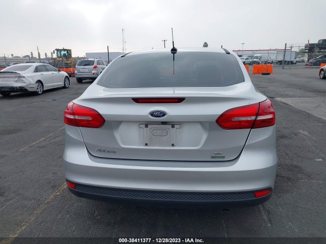 2018 FORD FOCUS SE VIN: 1FADP3FE7JL230948