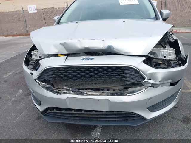 2018 FORD FOCUS SE VIN: 1FADP3FE7JL230948