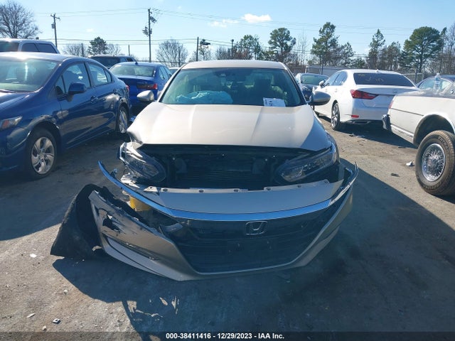 Honda ACCORD LX 2018 1HGCV1F10JA182011 Image 12