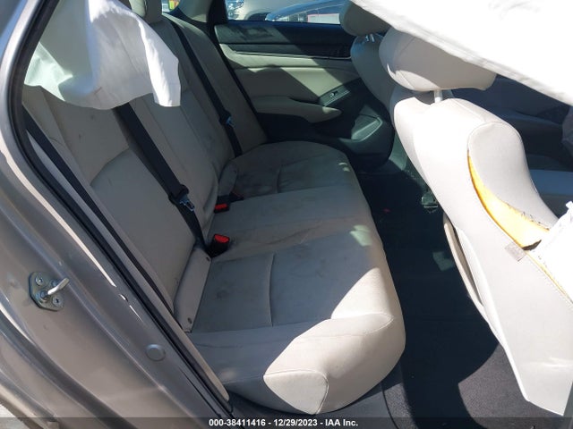 Honda ACCORD LX 2018 1HGCV1F10JA182011 Image 8