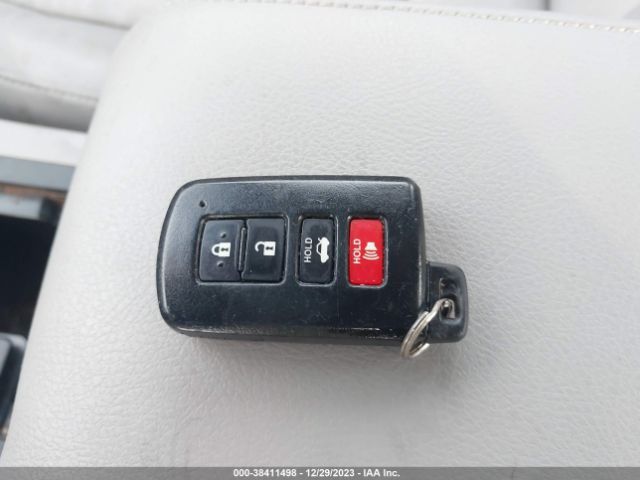 4T1BF1FK5EU737650 Toyota CAMRY XLE