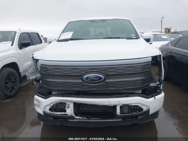 1FTVW1EV6NWG13243 Ford F-150 Lightning Lariat