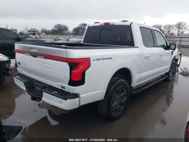 1FTVW1EV6NWG13243 Ford F-150 Lightning Lariat
