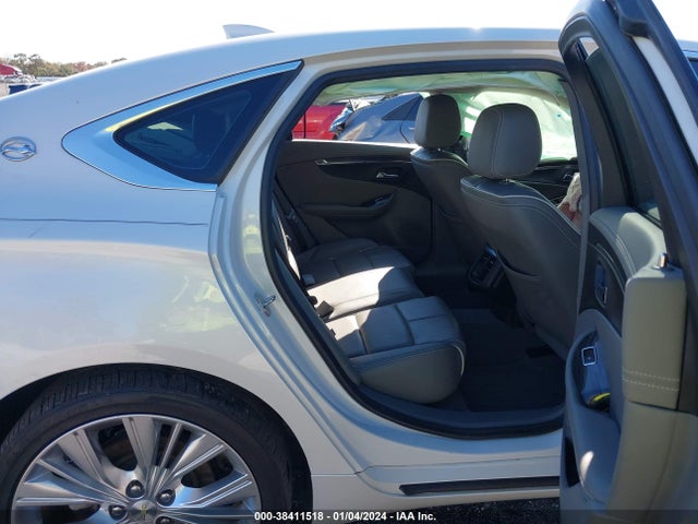 Chevrolet IMPALA 2LZ 2018 1G1125S31JU101182 Image 8
