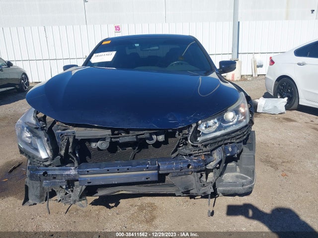 1HGCR2F17HA100411 Honda Accord Sport Se