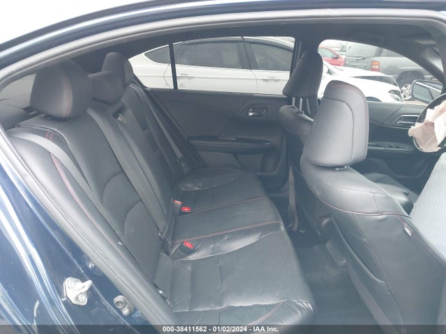 1HGCR2F17HA100411 Honda Accord Sport Se