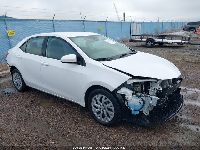 Toyota COROLLA LE 2018 2T1BURHE8JC971515 Image 1