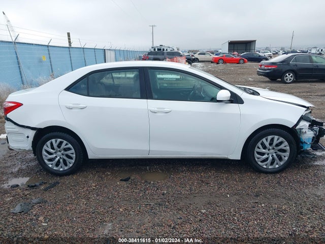 Toyota COROLLA LE 2018 2T1BURHE8JC971515 Image 14