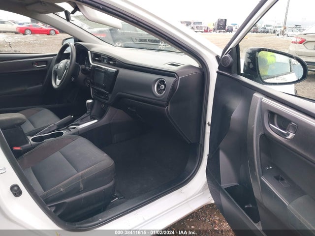 Toyota COROLLA LE 2018 2T1BURHE8JC971515 Image 5