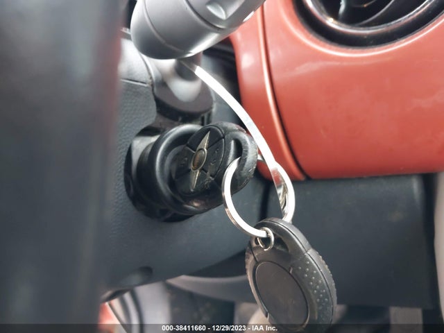 2005 MINI COOPER WMWRF33565TG13177 Photo 10