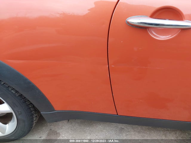 2005 MINI COOPER WMWRF33565TG13177 Photo 5
