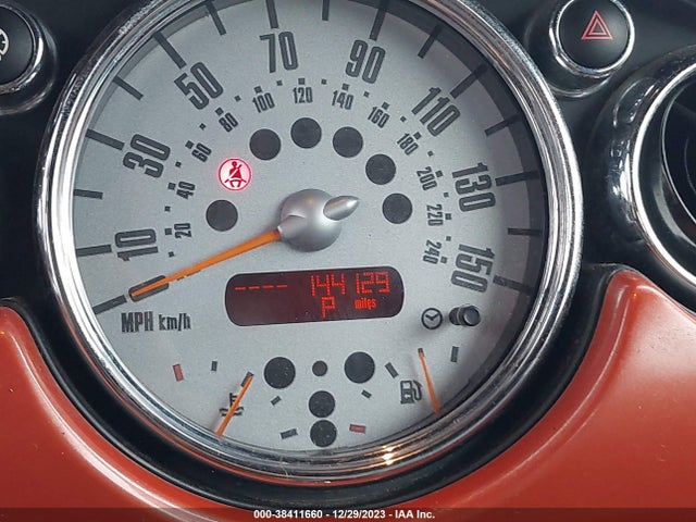 2005 MINI COOPER WMWRF33565TG13177 Photo 6