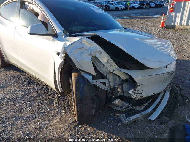 5YJYGDEE1LF026753 Tesla Model Y Long Range Dual Motor All-wheel Drive