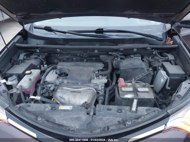 2018 TOYOTA RAV4 LE VIN: 2T3BFREV9JW830568