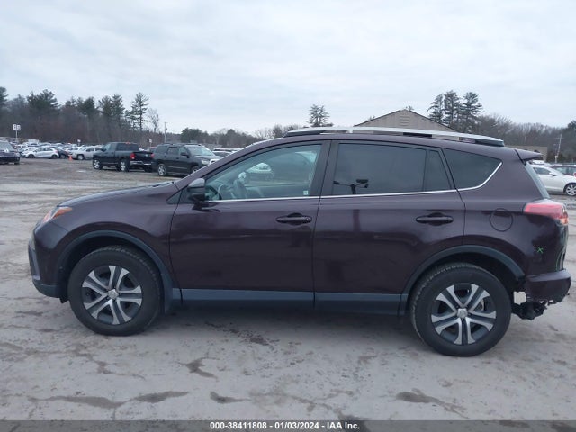 2018 TOYOTA RAV4 LE VIN: 2T3BFREV9JW830568