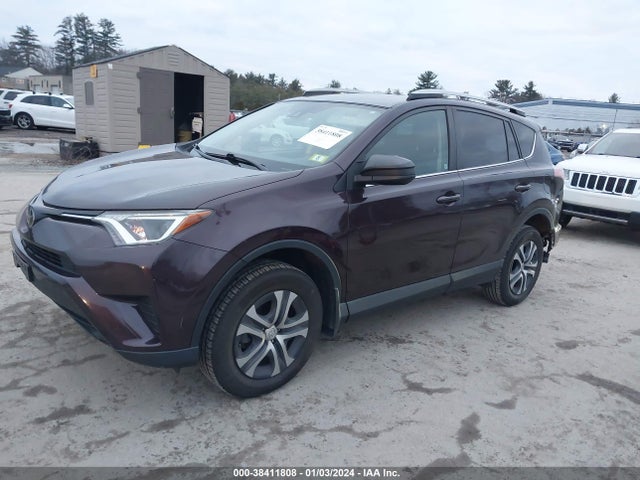 2018 TOYOTA RAV4 LE VIN: 2T3BFREV9JW830568