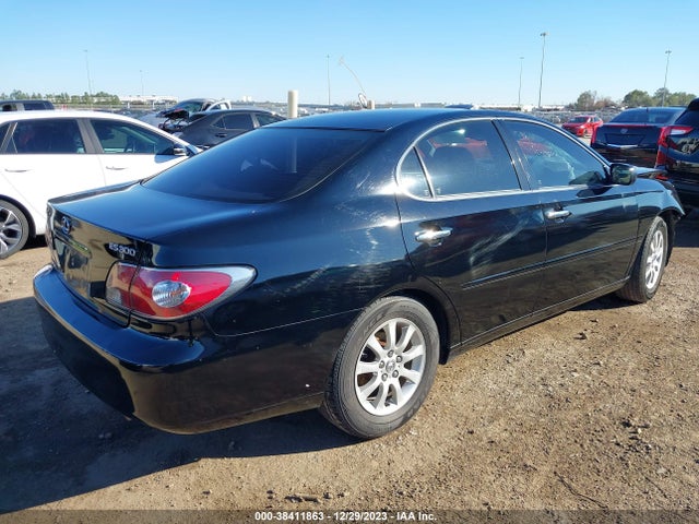 2002 LEXUS ES 300 BASE (A4) VIN: JTHBF30G620058718