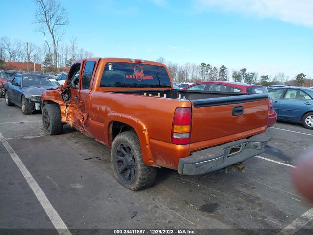 2001 CHEVROLET SILVERADO 1500 LS VIN: 1GCEK19T41E157439