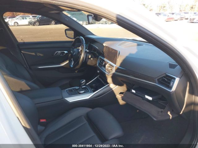 3MW5R7J05L8B24162 BMW 3 Series 330i Xdrive