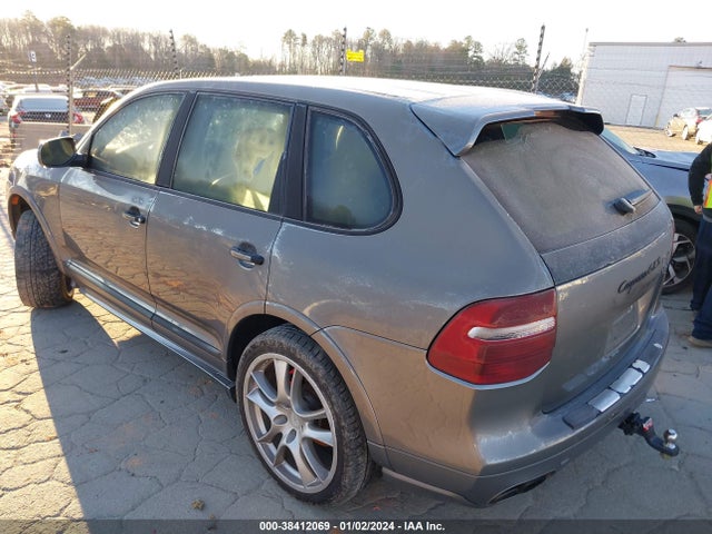 2010 PORSCHE CAYENNE WP1AD2AP4ALA61124 Photo 2