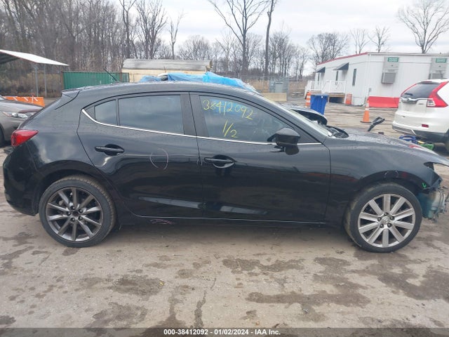 Mazda Mazda3 Touring 2018 3MZBN1L30JM164396 Image 14