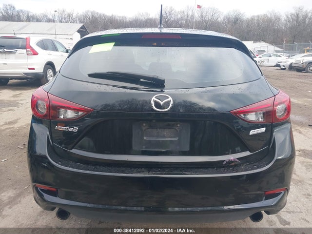 Mazda Mazda3 Touring 2018 3MZBN1L30JM164396 Image 17