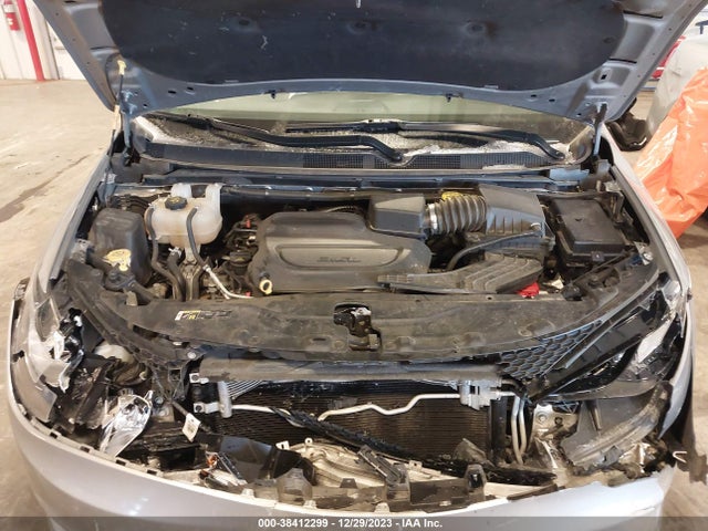 2C4RC1DG7LR255122 Chrysler Voyager Lxi