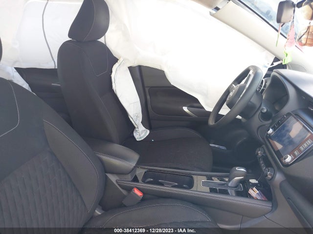 Nissan Kicks Sv Xtronic Cvt 2022 3N1CP5CVXNL483085 Image 5