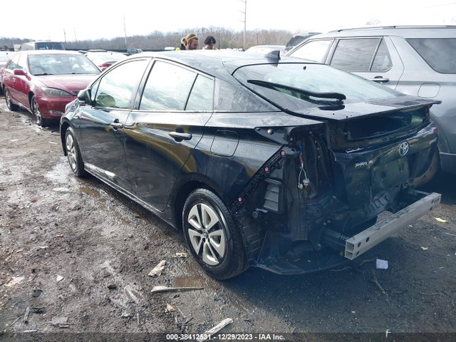 Toyota Prius Two 2016 JTDKBRFU7G3514549 Image 3