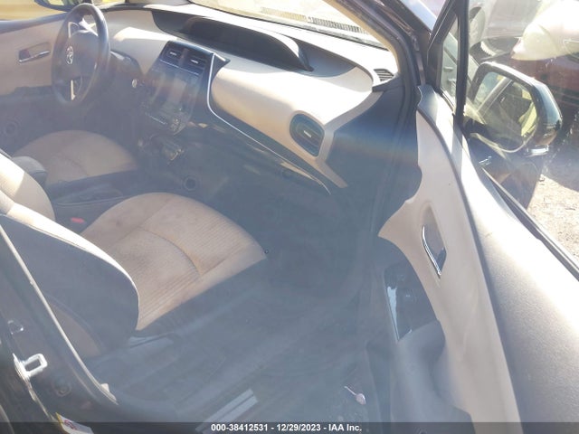 Toyota Prius Two 2016 JTDKBRFU7G3514549 Image 5