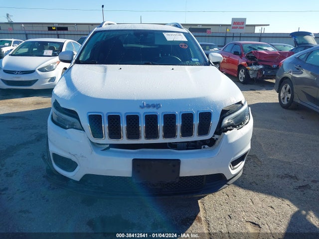 1C4PJLCB0MD114170 Jeep Cherokee Latitude Fwd