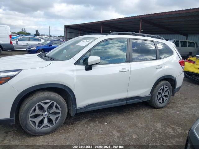 Subaru na u5 2021 JF2SKAJC8MH510932 Image 14