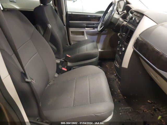 Продажа на аукционе авто 2010 Dodge Grand Caravan Sxt, vin: 2D4RN5D14AR416488, номер лота: 38412602