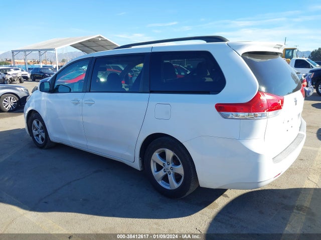 2011 TOYOTA SIENNA LE V6 VIN: 5TDKK3DC5BS023654